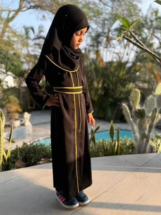 Zeeya Abaya Set