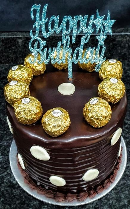 Choc Caramel Fresh Cream Cake (15cm Small)
