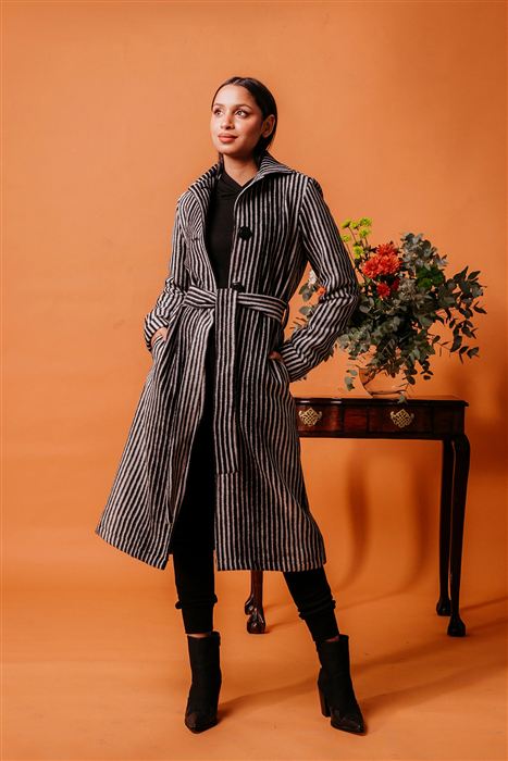 Anna Coat Trench — Black and White